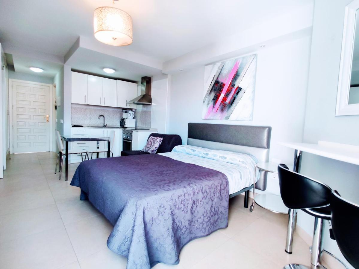 Estudio Summerland En Los Cristianos Арона Екстериор снимка