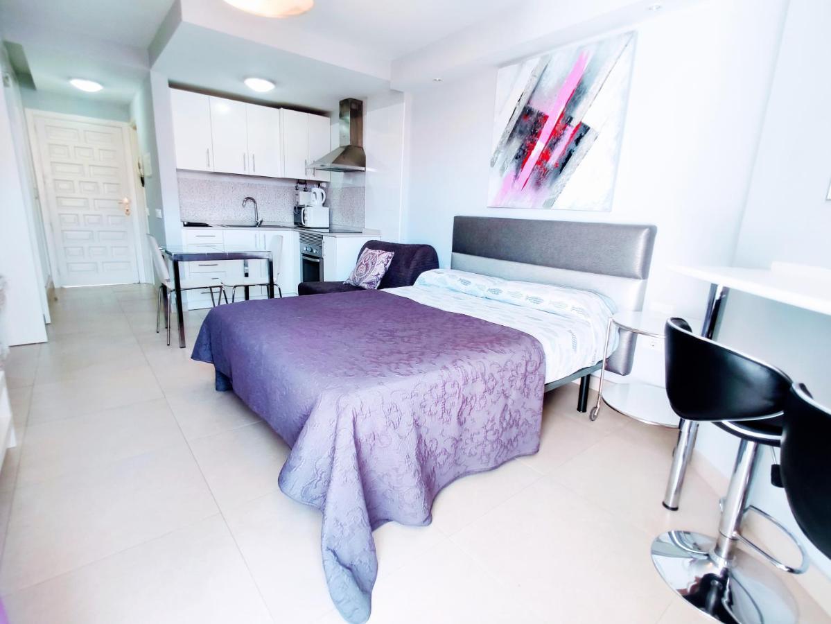 Estudio Summerland En Los Cristianos Арона Екстериор снимка
