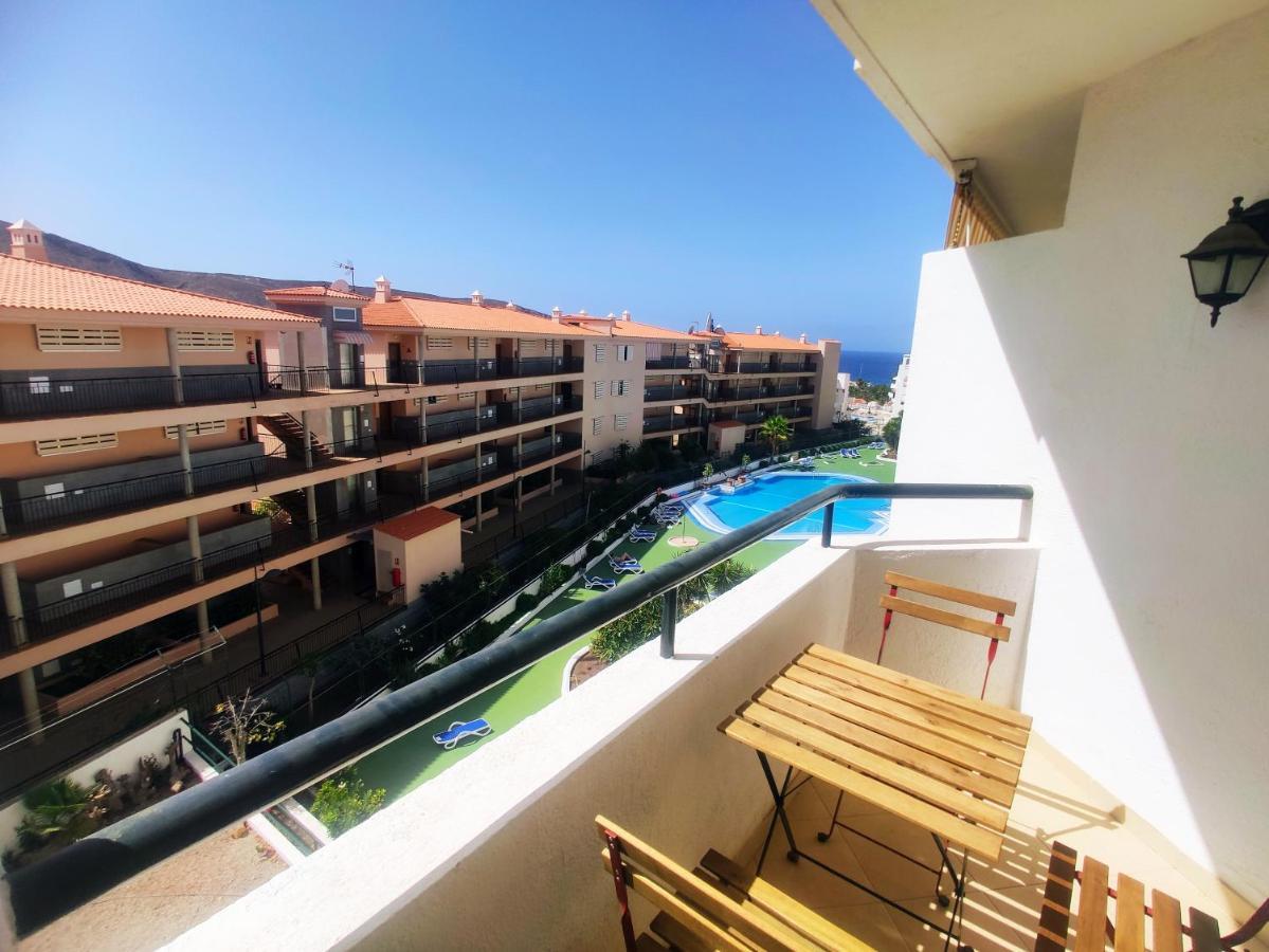 Estudio Summerland En Los Cristianos Арона Екстериор снимка
