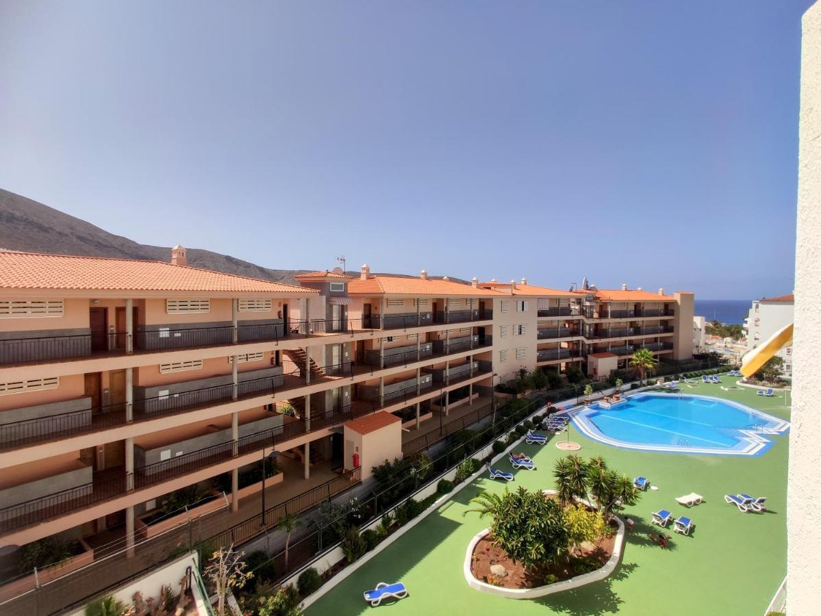 Estudio Summerland En Los Cristianos Арона Екстериор снимка